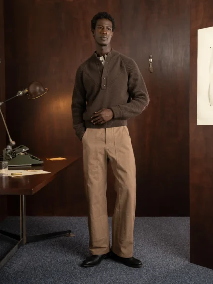 Borderline 5 Button Sweater – Tobacco